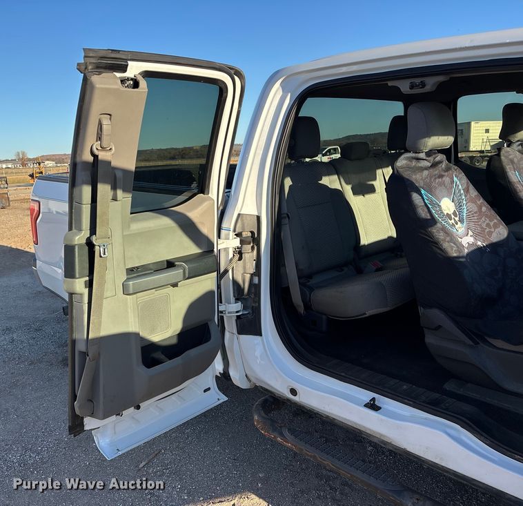 image for item DK0133 2016 Ford F150 SuperCab pickup truck