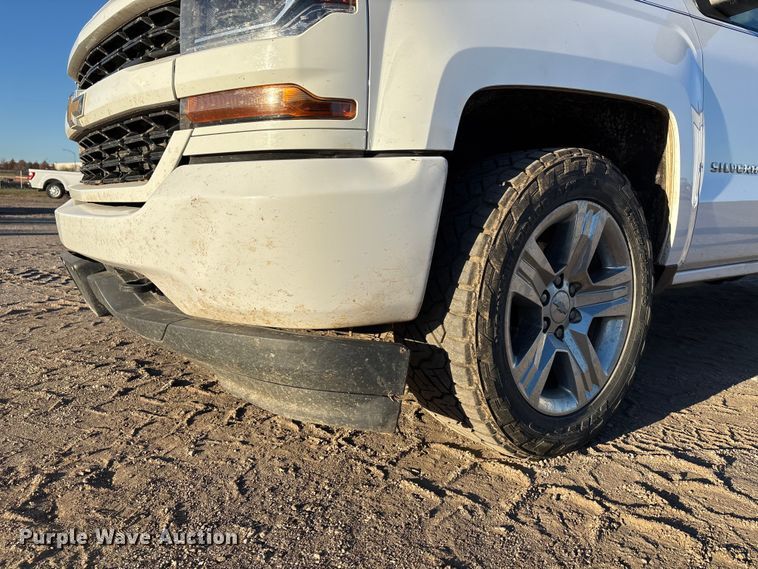 image for item DK0134 2018 Chevrolet Silverado 1500 Double Cab pickup truck