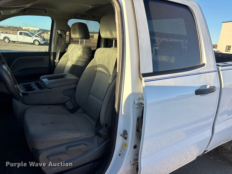 image for item DK0134 2018 Chevrolet Silverado 1500 Double Cab pickup truck