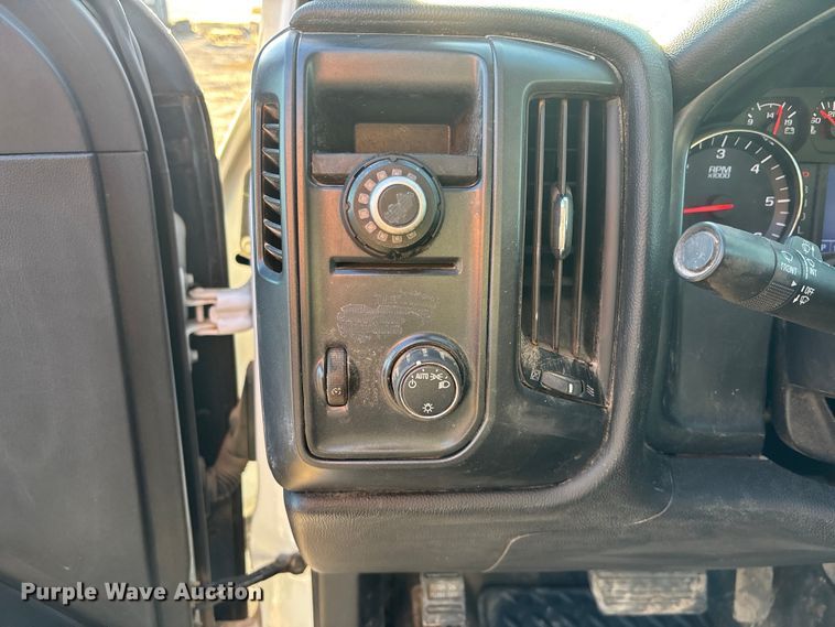 image for item DK0134 2018 Chevrolet Silverado 1500 Double Cab pickup truck