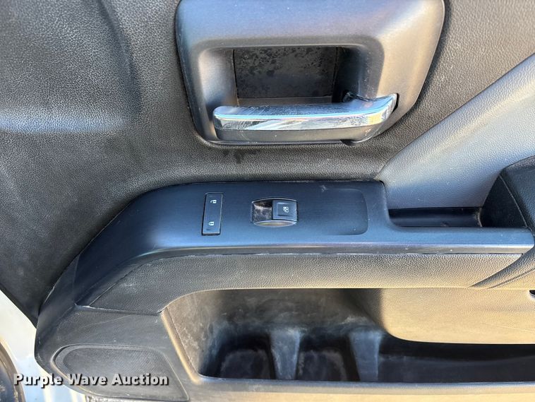 image for item DK0134 2018 Chevrolet Silverado 1500 Double Cab pickup truck