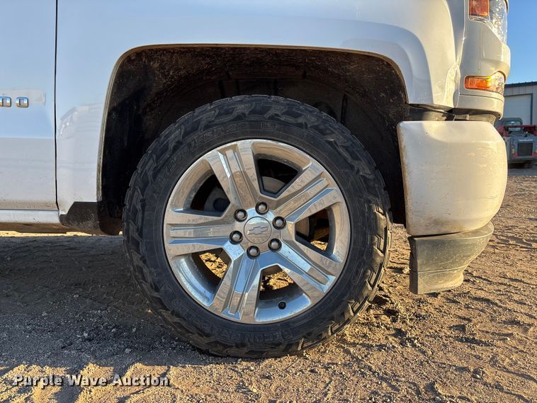 image for item DK0134 2018 Chevrolet Silverado 1500 Double Cab pickup truck