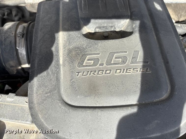 image for item DK0156 2012 Chevrolet Silverado 3500HD Crew Cab flatbed pickup truck