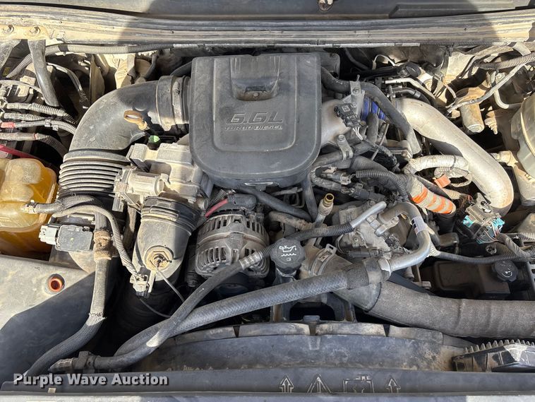 image for item DK0156 2012 Chevrolet Silverado 3500HD Crew Cab flatbed pickup truck