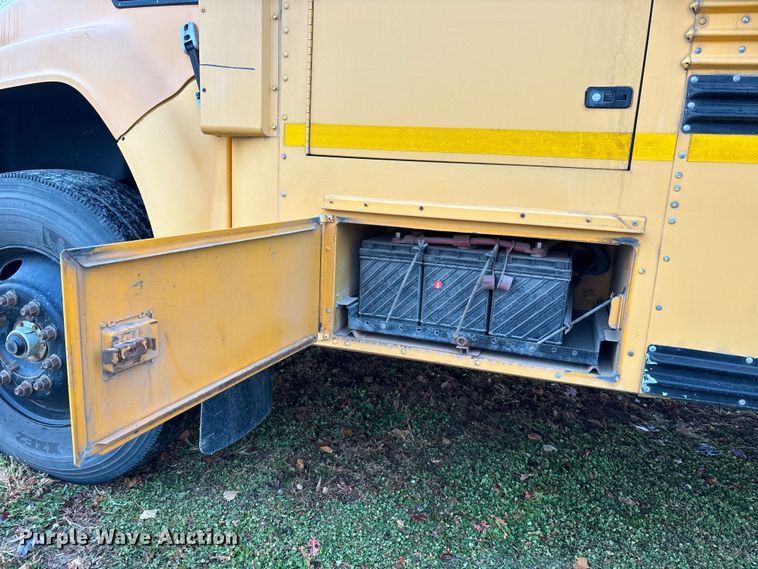 image for item DK0175 2010 Blue Bird school bus