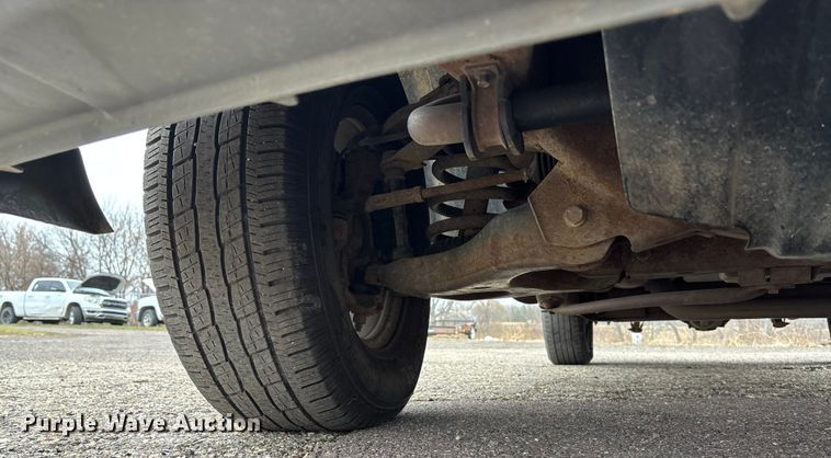 image for item DK0177 2004 Chevrolet Silverado 1500 pickup truck