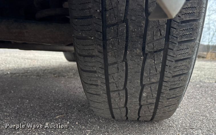 image for item DK0177 2004 Chevrolet Silverado 1500 pickup truck