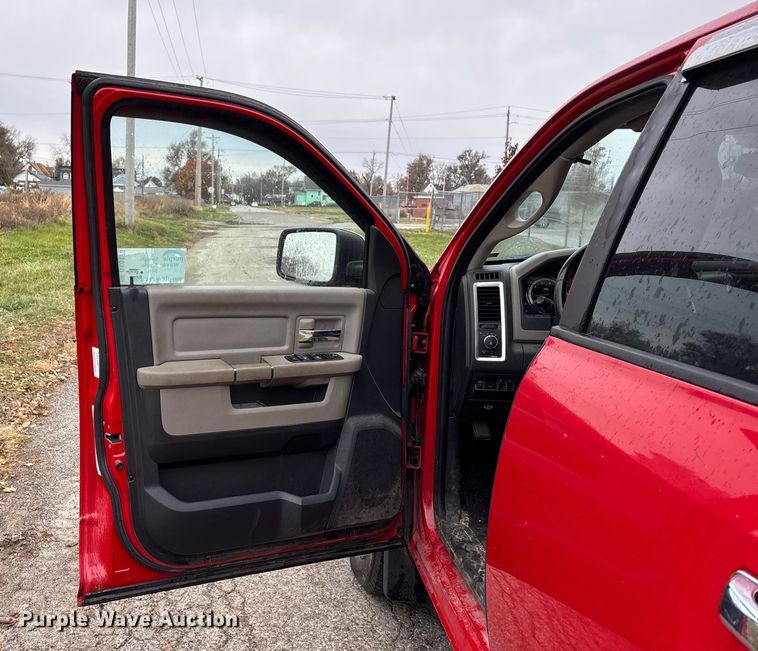 image for item DK0178 2011 Dodge Ram 1500 Crew Cab pickup truck