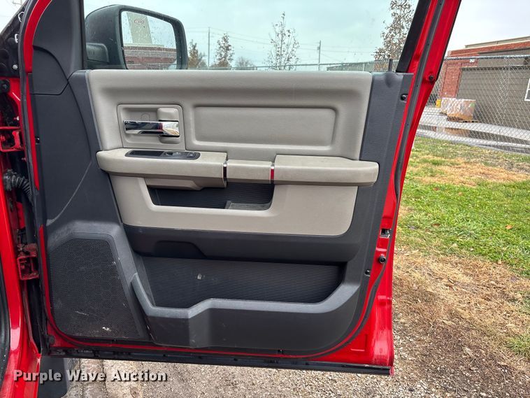 image for item DK0178 2011 Dodge Ram 1500 Crew Cab pickup truck