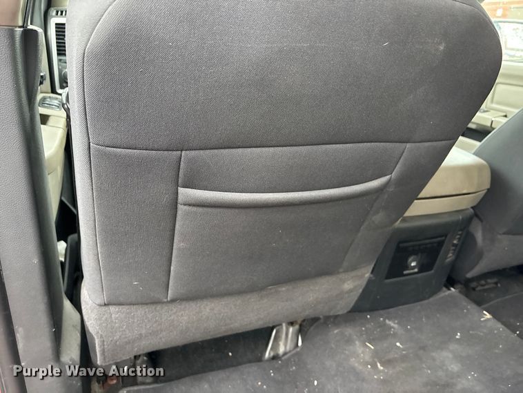 image for item DK0178 2011 Dodge Ram 1500 Crew Cab pickup truck