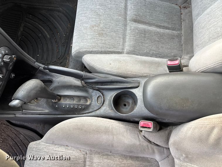 image for item DK0186 2004 Oldsmobile Alero 