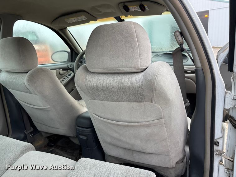 image for item DK0186 2004 Oldsmobile Alero 