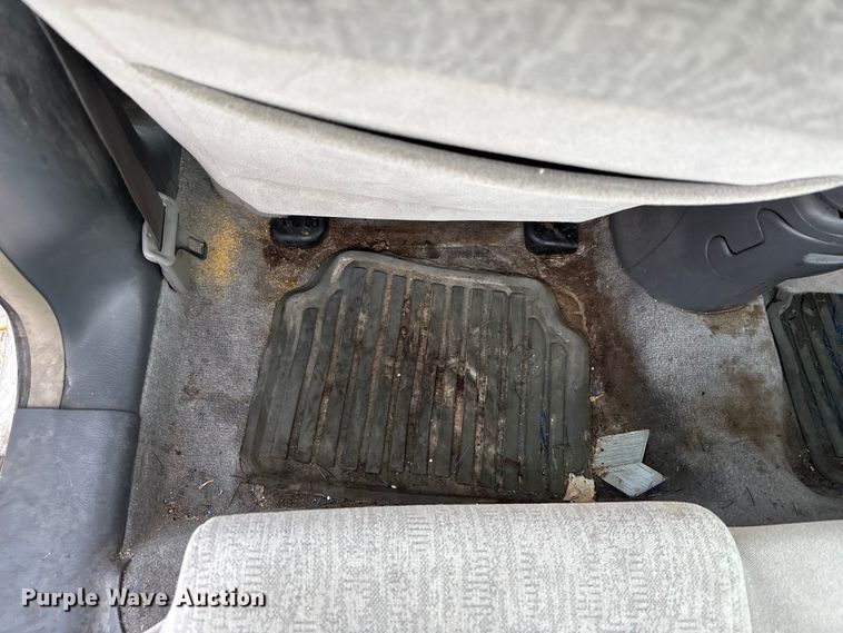 image for item DK0186 2004 Oldsmobile Alero 