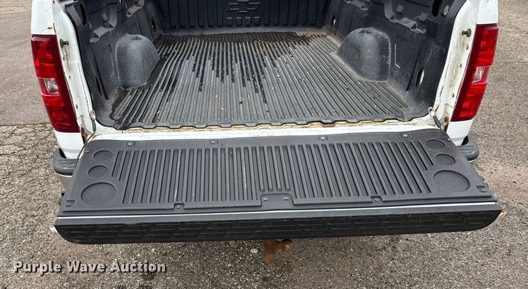 image for item DK0204 2010 Chevrolet Silverado 1500 pickup truck