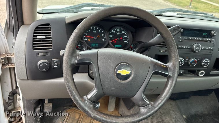 image for item DK0204 2010 Chevrolet Silverado 1500 pickup truck