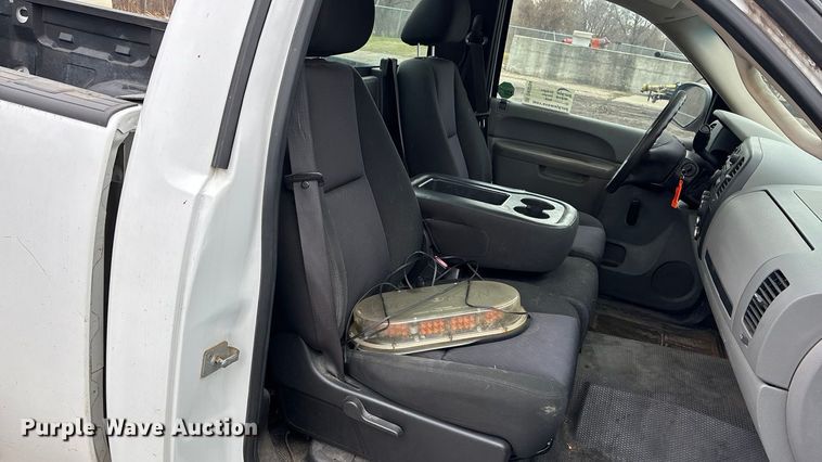 image for item DK0204 2010 Chevrolet Silverado 1500 pickup truck