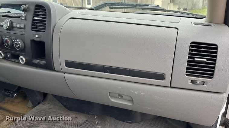 image for item DK0204 2010 Chevrolet Silverado 1500 pickup truck