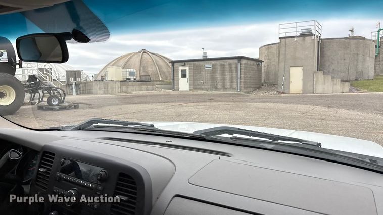 image for item DK0204 2010 Chevrolet Silverado 1500 pickup truck