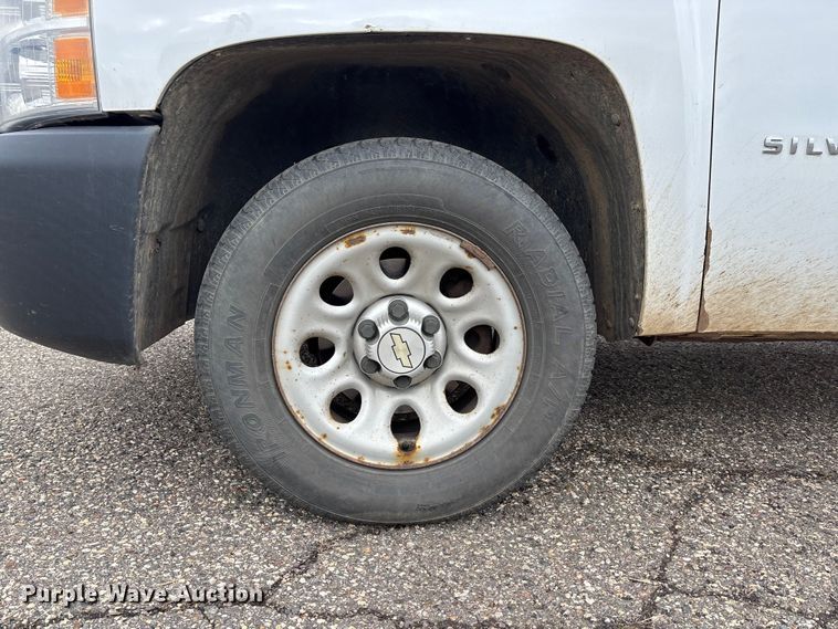 image for item DK0204 2010 Chevrolet Silverado 1500 pickup truck