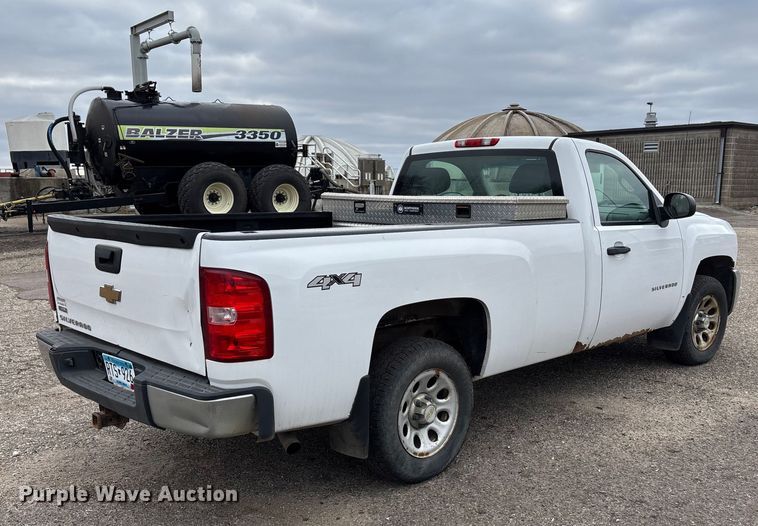 image for item DK0205 2012 Chevrolet Silverado 1500 pickup truck