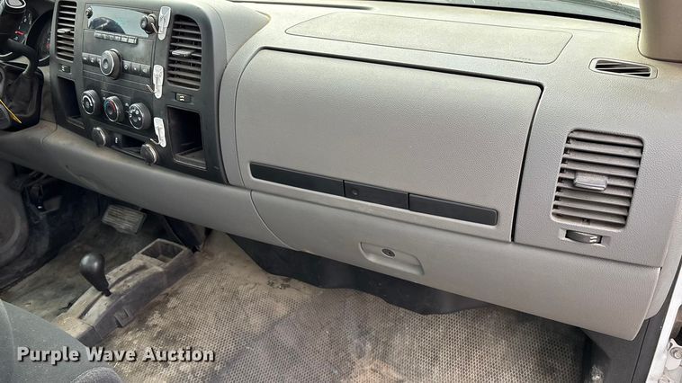 image for item DK0205 2012 Chevrolet Silverado 1500 pickup truck