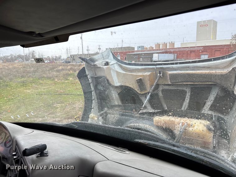 image for item DK0216 2013 International WorkStar 7600 flatbed truck