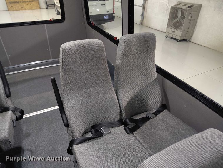 image for item DP5144 2021 Diamond Coach VIP 2500 shuttle bus