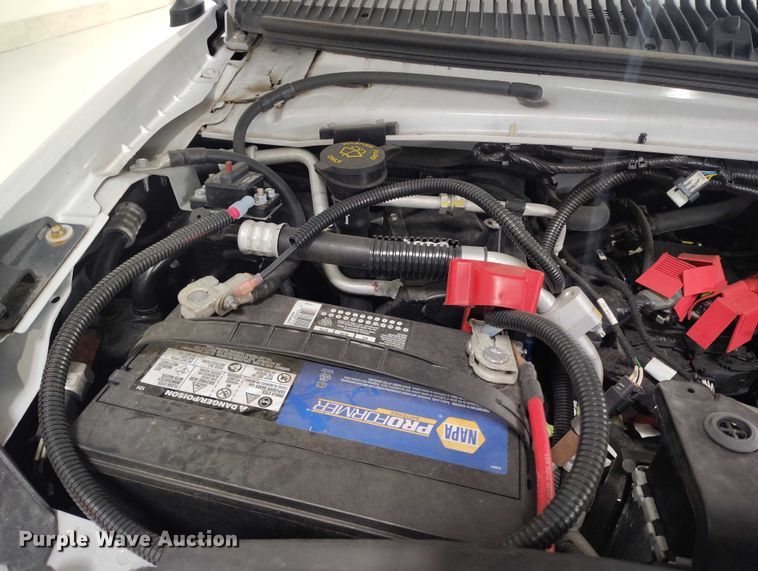 image for item DP5144 2021 Diamond Coach VIP 2500 shuttle bus