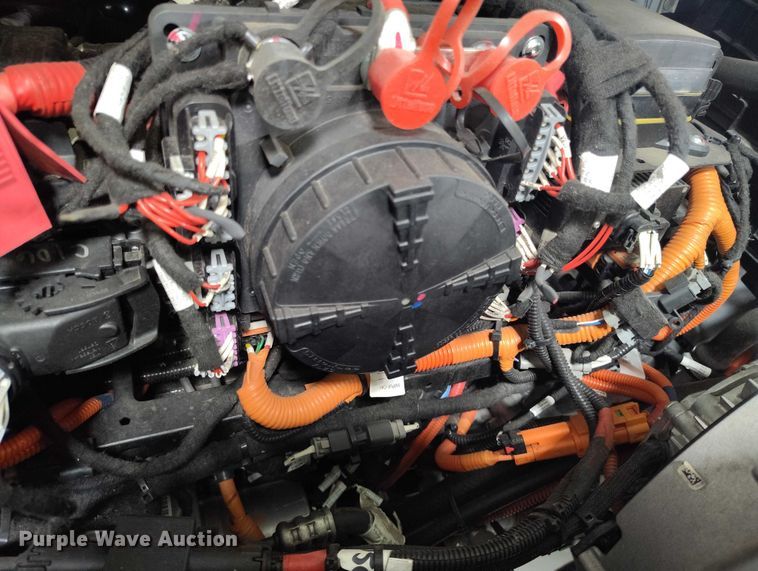 image for item DP5144 2021 Diamond Coach VIP 2500 shuttle bus