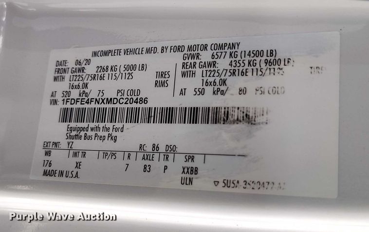 image for item DP5144 2021 Diamond Coach VIP 2500 shuttle bus