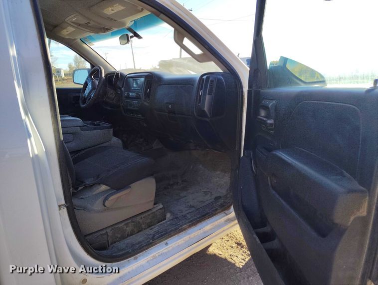 image for item DP5156 2017 GMC Sierra 1500 pickup truck