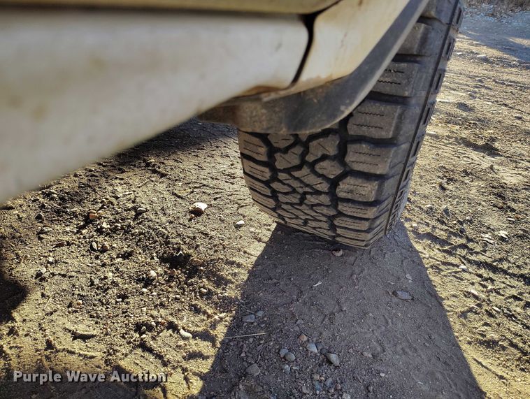 image for item DP5156 2017 GMC Sierra 1500 pickup truck