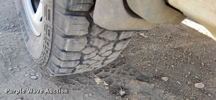 image for item DP5156 2017 GMC Sierra 1500 pickup truck