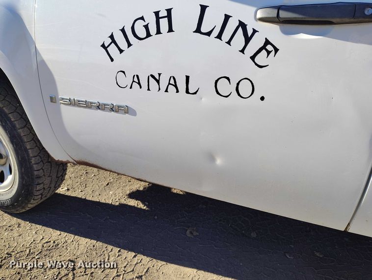 image for item DP5157 2009 GMC Sierra 1500 pickup truck