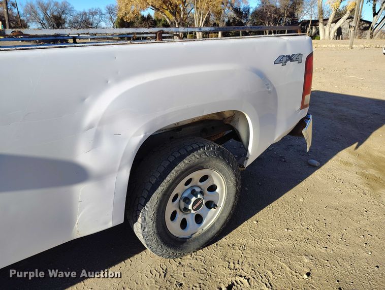 image for item DP5157 2009 GMC Sierra 1500 pickup truck