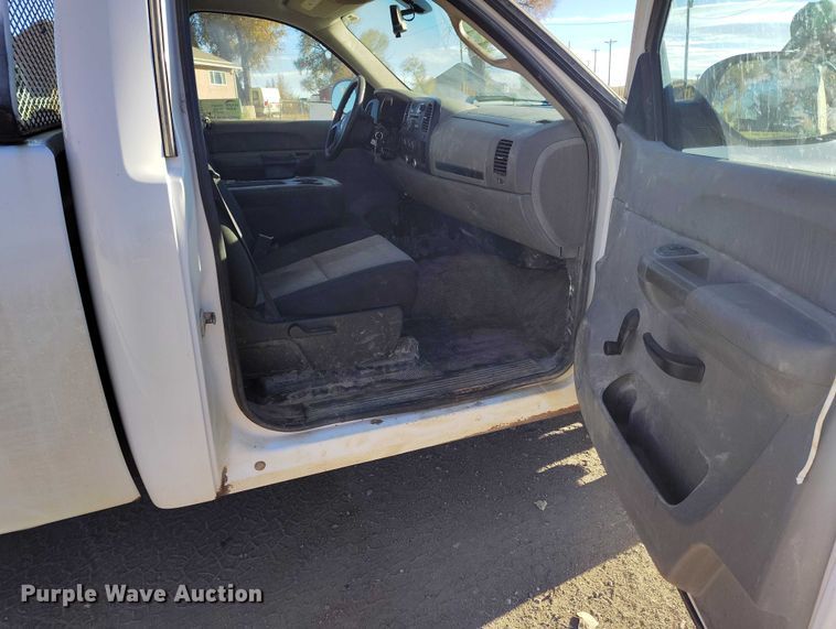 image for item DP5157 2009 GMC Sierra 1500 pickup truck