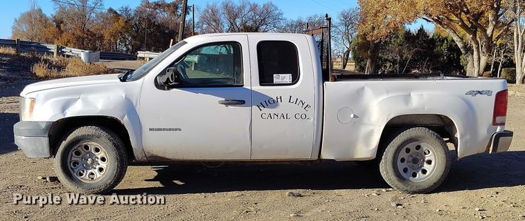 image for item DP5158 2010 GMC Sierra 1500 pickup truck