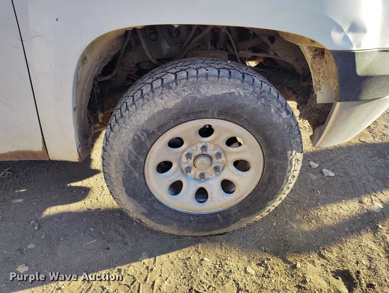 image for item DP5158 2010 GMC Sierra 1500 pickup truck