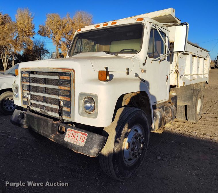 image for item DP5159 1985 International 1954 dump truck