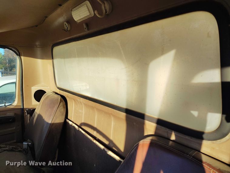 image for item DP5159 1985 International 1954 dump truck