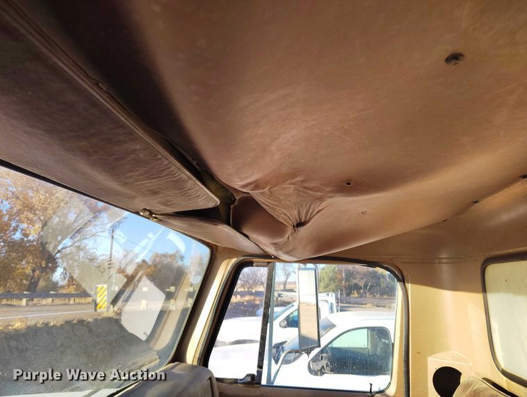 image for item DP5159 1985 International 1954 dump truck