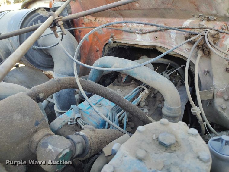 image for item DP5159 1985 International 1954 dump truck