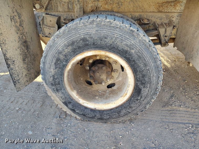 image for item DP5159 1985 International 1954 dump truck