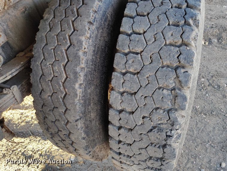 image for item DP5159 1985 International 1954 dump truck