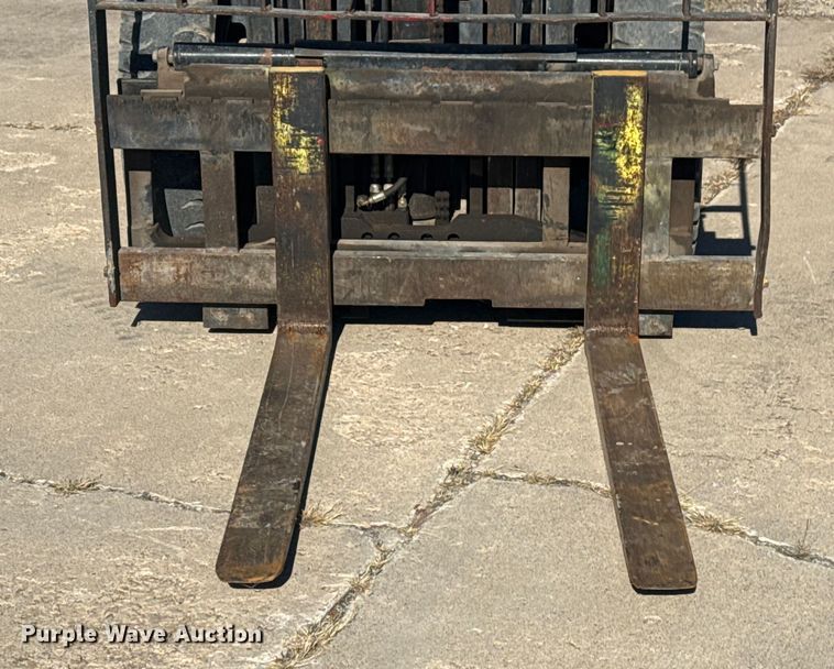 image for item DQ4122 1994 Daewoo G25S forklift