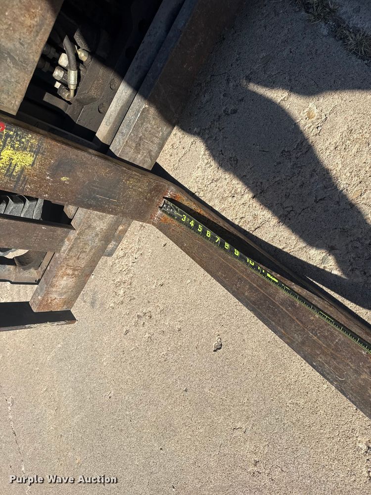 image for item DQ4122 1994 Daewoo G25S forklift