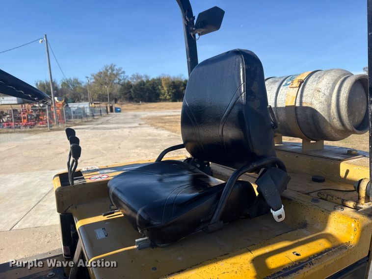 image for item DQ4122 1994 Daewoo G25S forklift