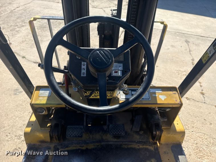 image for item DQ4122 1994 Daewoo G25S forklift
