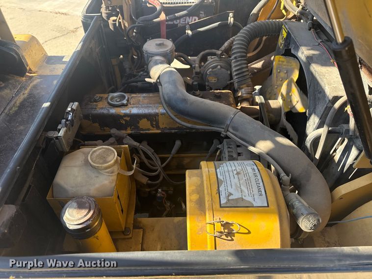 image for item DQ4122 1994 Daewoo G25S forklift