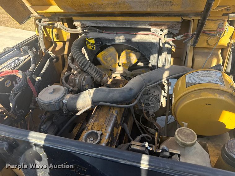 image for item DQ4122 1994 Daewoo G25S forklift